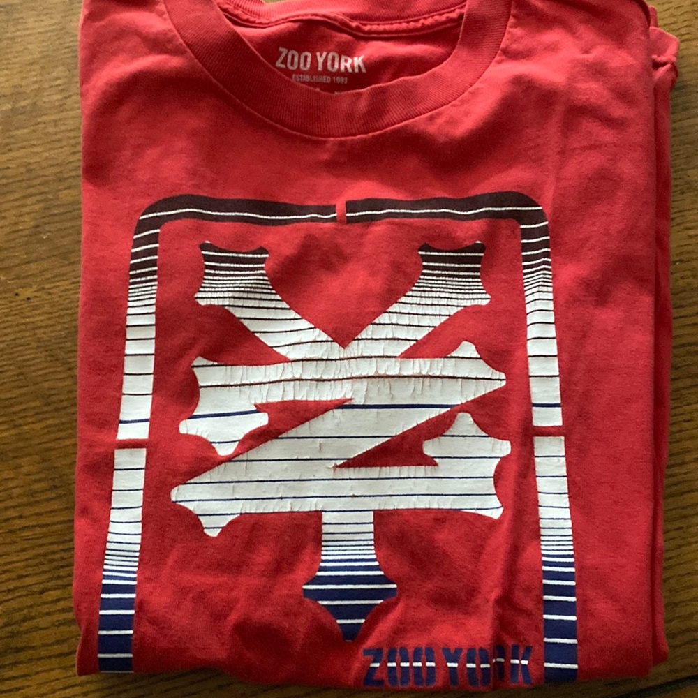 Zoo York men T shirt